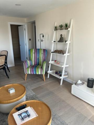 2 Bedroom Chelsea Apartment London Kültér fotó
